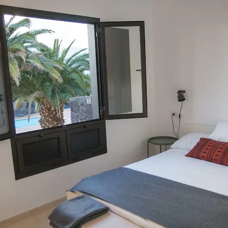 Caleton Alhambra Puerto del Carmen (Lanzarote)