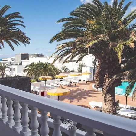 Апартаменты Caleton Alhambra *
